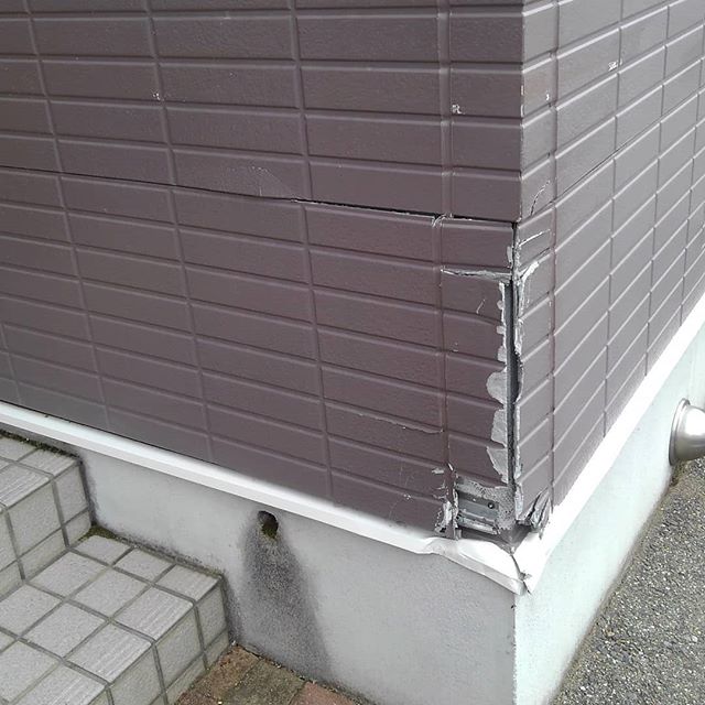 外壁修繕工事。類似板施工で再塗装。　#郡山#外屋 #修繕工事 #脚立忘れた